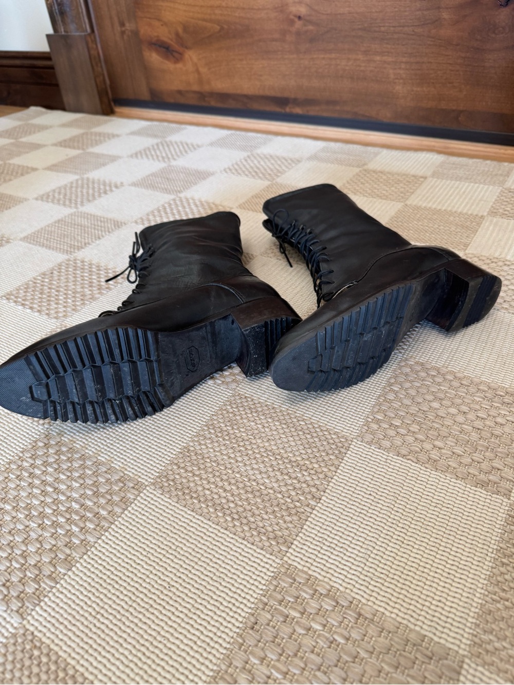 Santana Canada Women’s Black Leather Lace-Up Mid-Calf Boots Size 7 - Picture 8 of 15